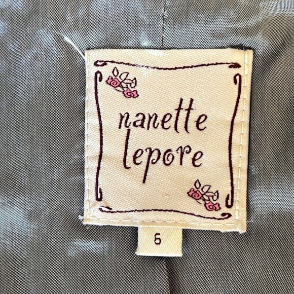 Nanette Lepore Vintage trench coat jacket  bow back size 6 - Picture 10 of 16